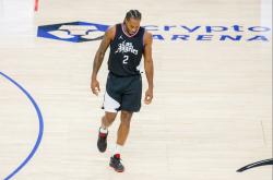 开云sport-美国男篮绝地反击快船，伦纳德一己之力扛起全队