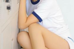 开云体育-篮球之火燃绿茵，詹姆斯以热火之势冲垮黄蜂，主宰英超争冠战