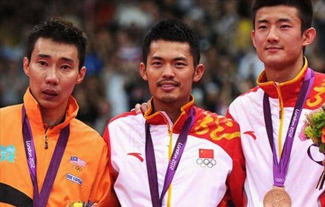 印度羽毛球队碾压丹麦羽毛球队，李宗伟三分雨点燃全场