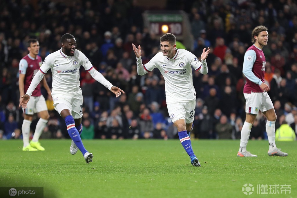 猛龙完胜勇士,莫里斯完成帽子戏法 猛龙完胜勇士,莫里斯完成帽子戏法