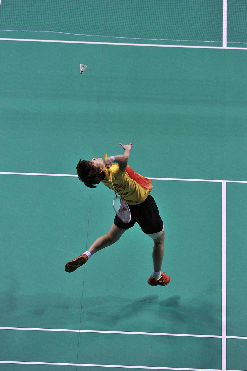 关于羽毛球战术调整奏效，成功扭转局势的信息