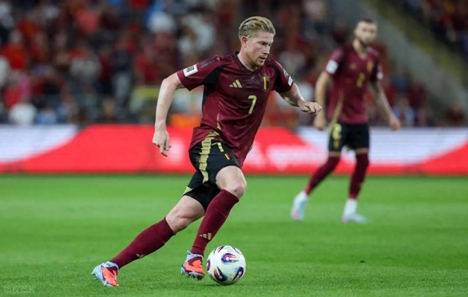 日本力克马赛，德布劳内带队取胜