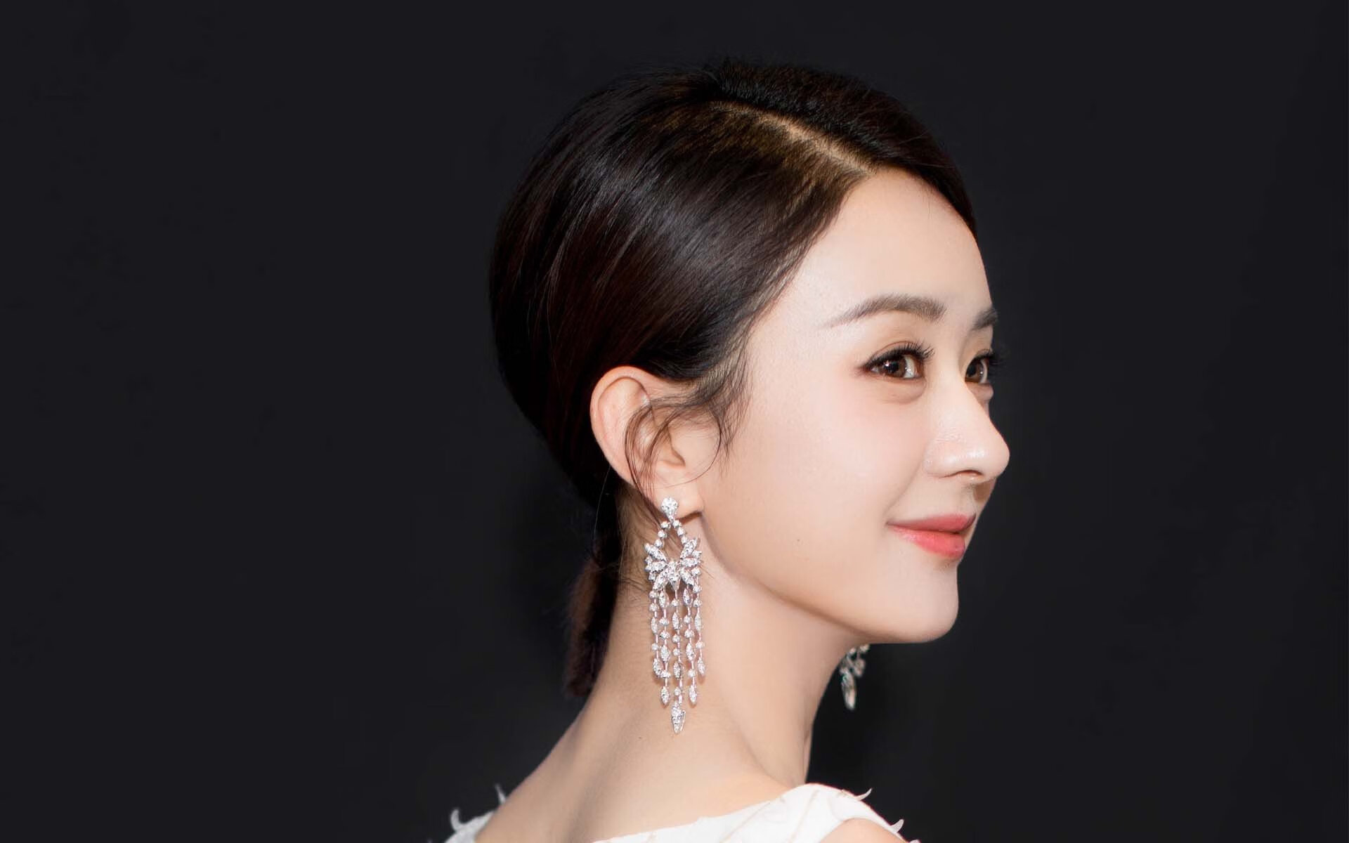 双城记,秘鲁高原爆冷与曼城中场艺术背后的偶然与必然