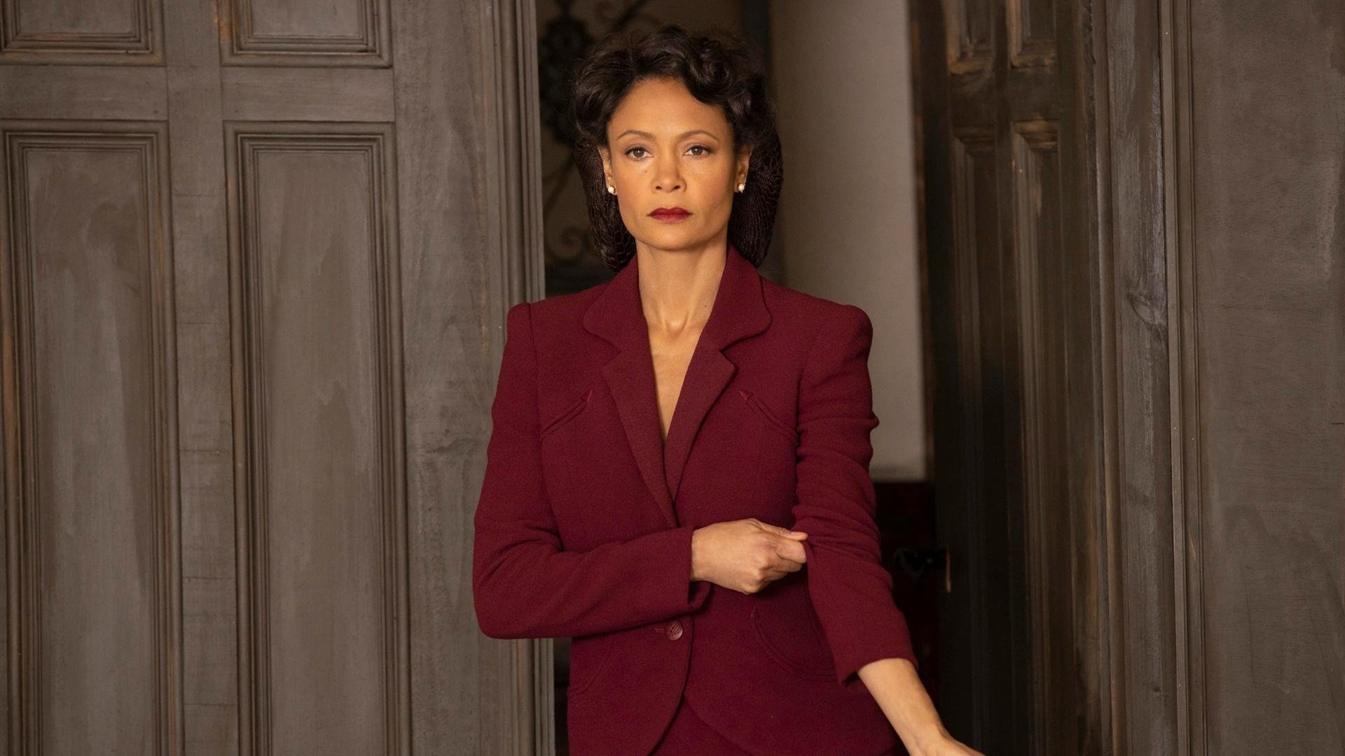 传控王朝的黄昏,当个人星火焚毁体系高墙