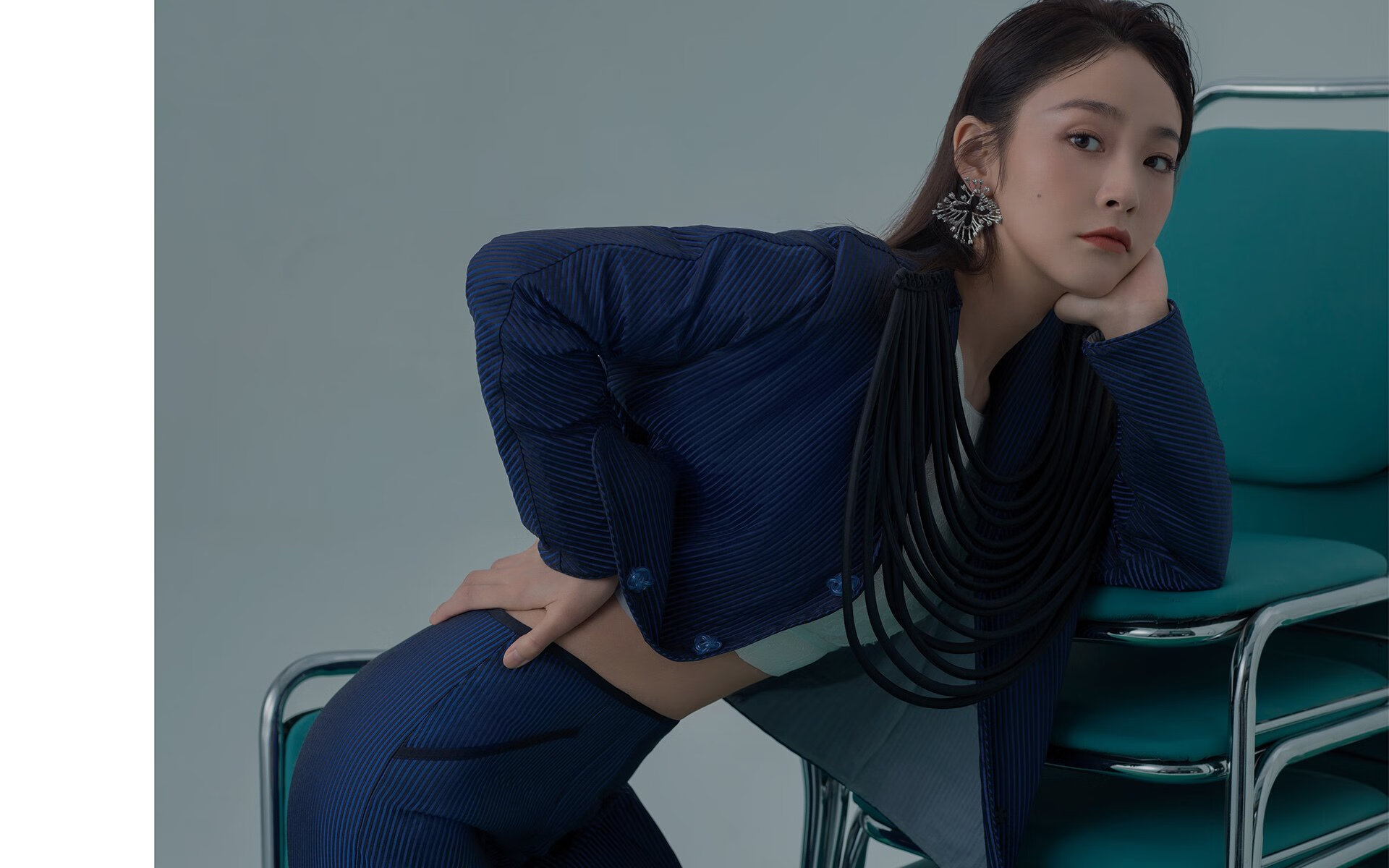 烈酒与阳光，当山西汾酒浇灌德罗赞的夜晚，湖人听见太行山的风