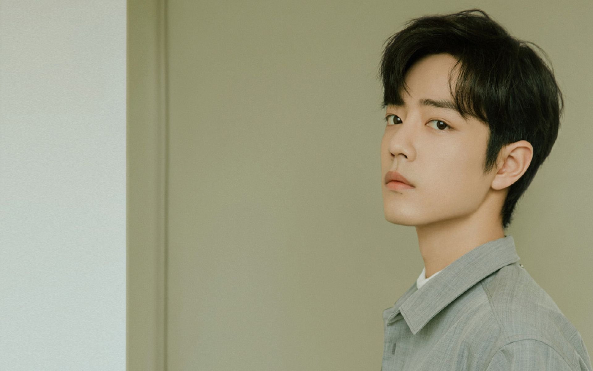 沙与雪的拥抱，当弗拉霍维奇为阿尔及利亚推开世界之门